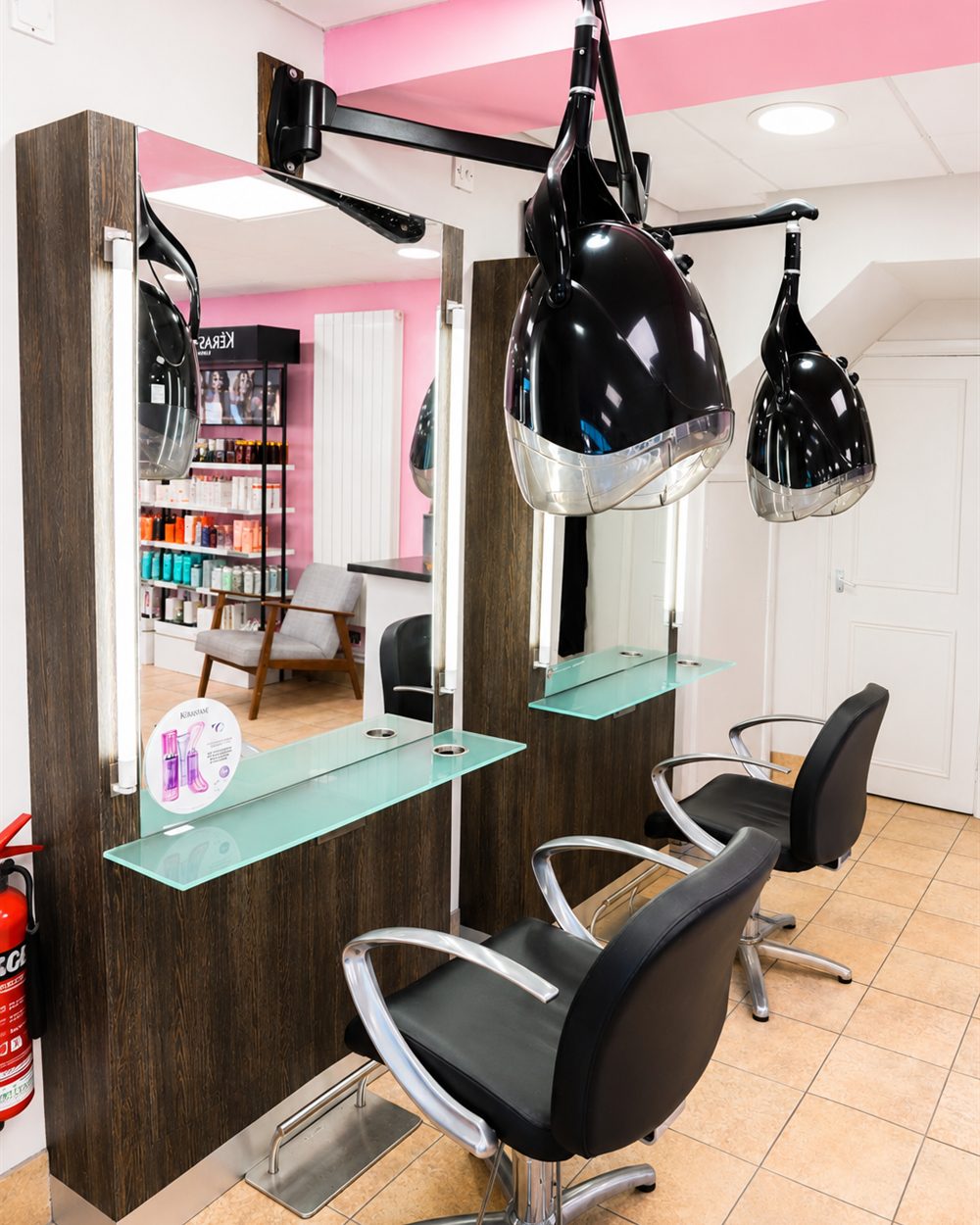 The blow dry area at Servanté Studio in Uckfield