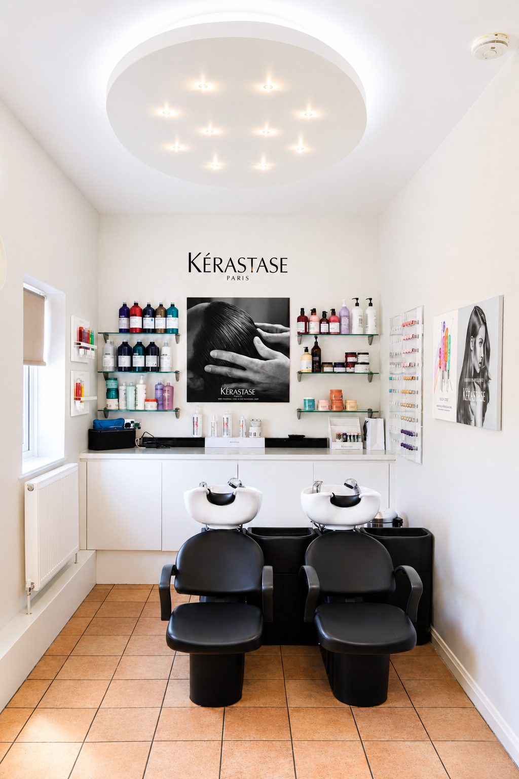 The colour and Kérastase area at Servanté Studio