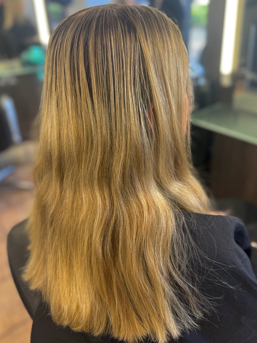 Previous colour before a full lift and tone